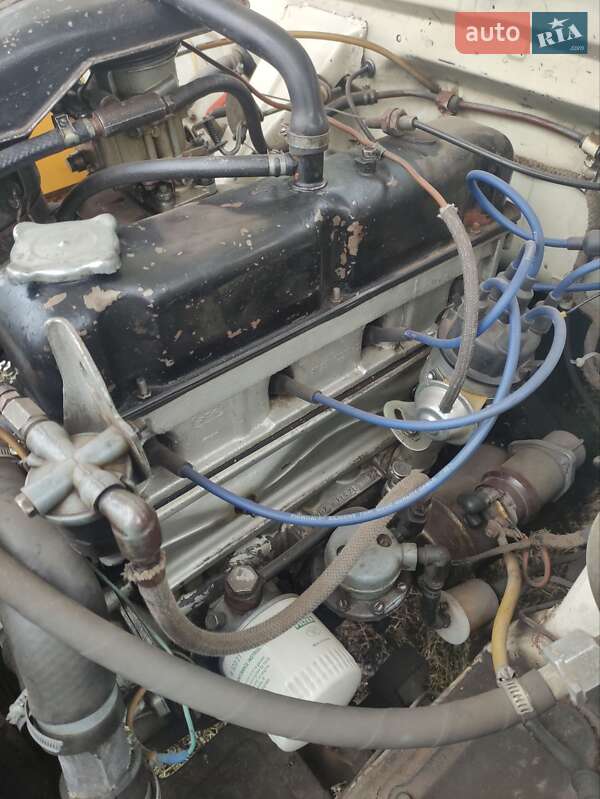 Седан ГАЗ 24-10 Волга 1987 в Сингуры