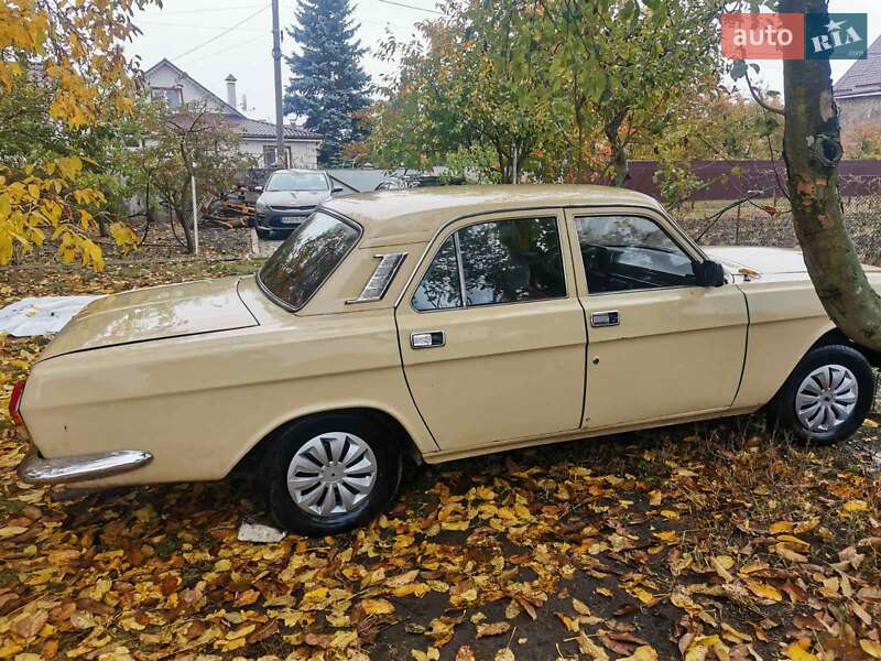 Седан ГАЗ 24-10 Волга 1989 в Киеве