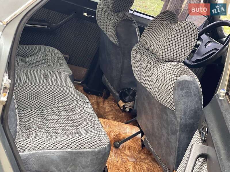 Седан ГАЗ 24-10 Волга 1990 в Одессе