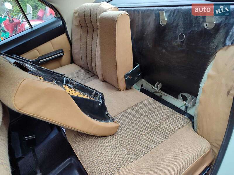 Седан ГАЗ 24-10 Волга 1990 в Ужгороді