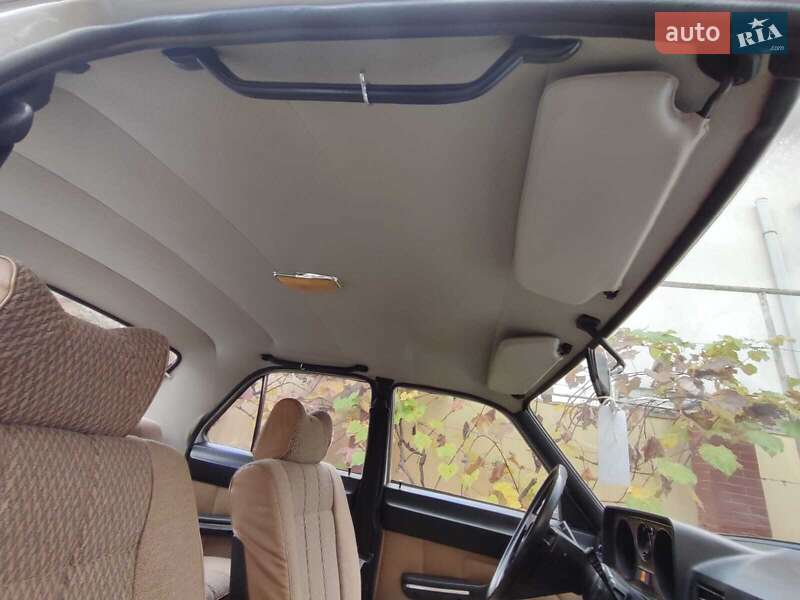 Седан ГАЗ 24-10 Волга 1990 в Ужгороді