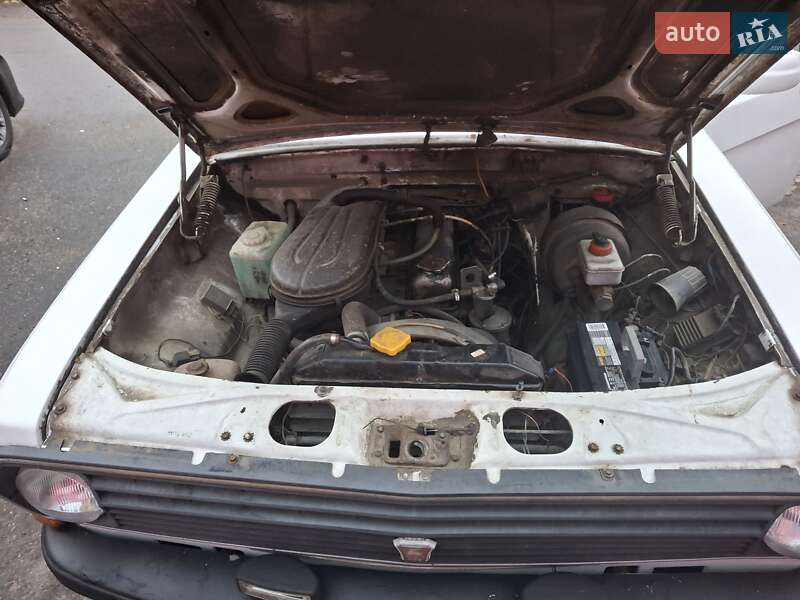 Седан ГАЗ 24-10 Волга 1987 в Броварах