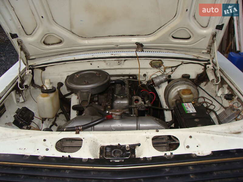 Седан ГАЗ 24-10 Волга 1989 в Харькове