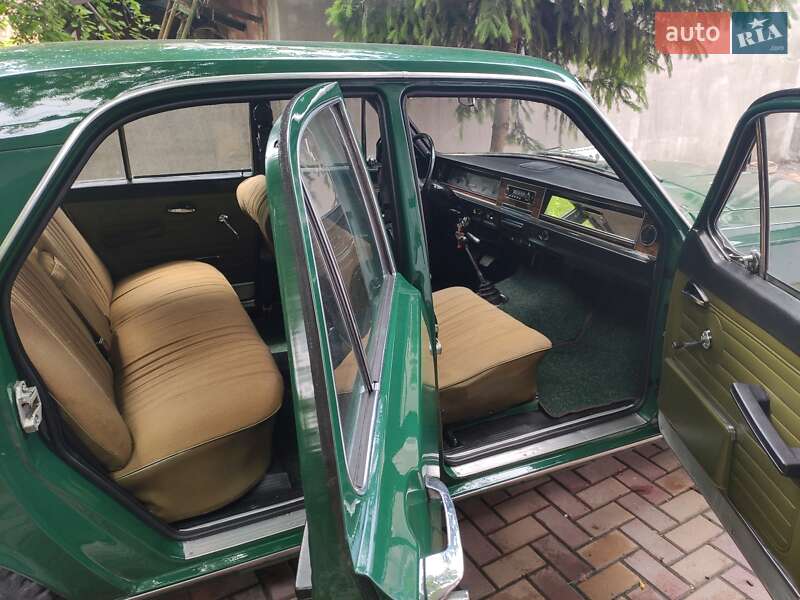 Седан ГАЗ 24 Волга 1979 в Черновцах