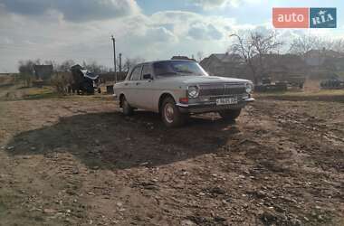 Седан ГАЗ 24 Волга 1976 в 