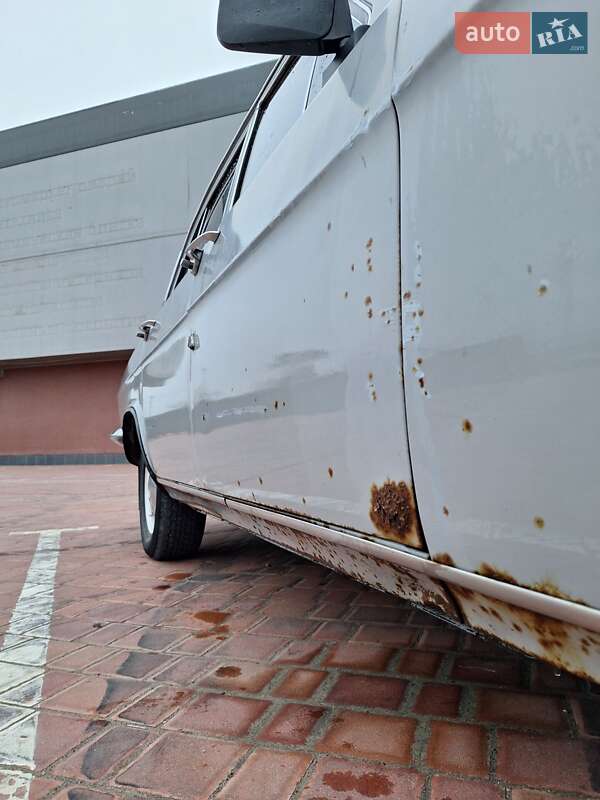 Седан ГАЗ 24 Волга 1986 в Одессе