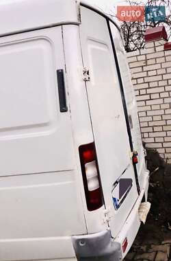 Грузовой фургон ГАЗ 2705 Газель 2005 в 