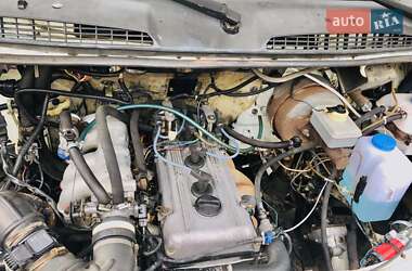 Грузовой фургон ГАЗ 2705 Газель 2005 в 