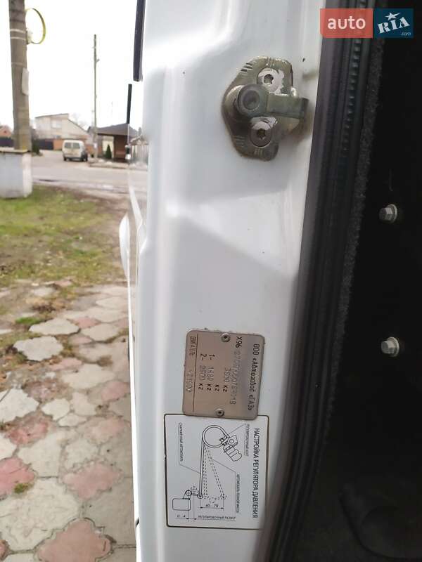 Вантажний фургон ГАЗ 2705 Газель 2013 в Охтирці