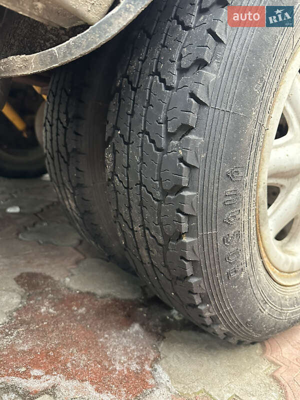 Грузовой фургон ГАЗ 2705 Газель 2000 в Чернигове