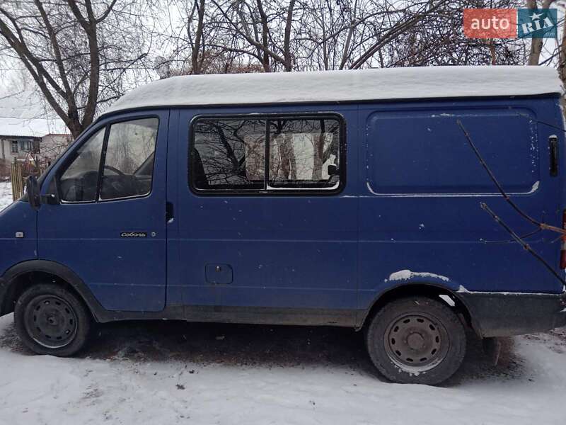 Минивэн ГАЗ 2752 Соболь 2003 в Коростене