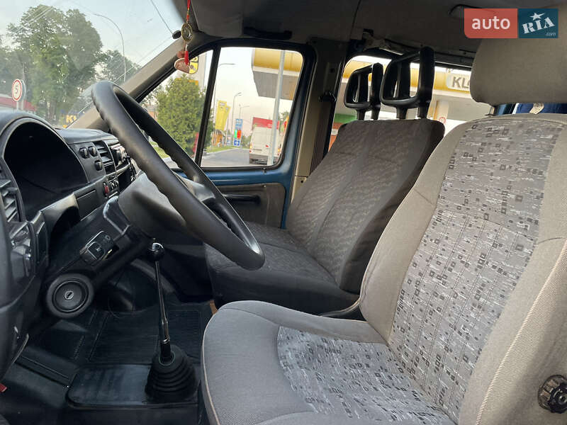 Вантажопасажирський фургон ГАЗ 2752 Соболь 2005 в Переяславі