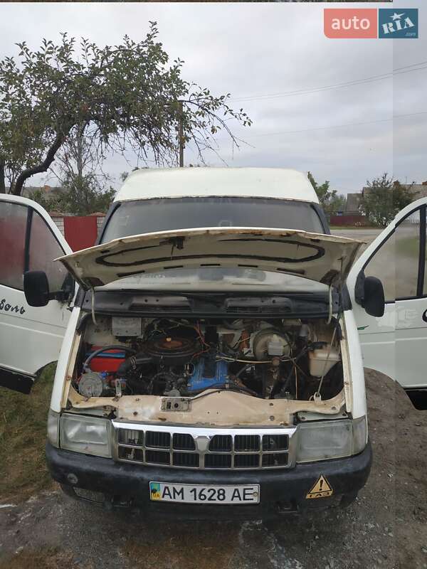 Вантажний фургон ГАЗ 2752 Соболь 2000 в Ємільчиному фото 4 Вантажний фургон ГАЗ 2752 Соболь 2000 в Ємільчиному