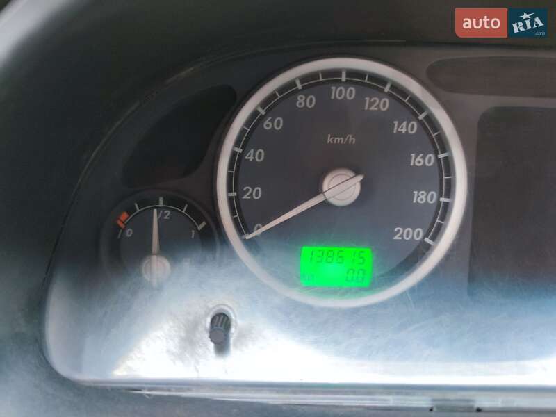 Грузопассажирский фургон ГАЗ 2752 Соболь 2015 в Кривом Роге фото 16 Грузопассажирский фургон ГАЗ 2752 Соболь 2015 в Кривом Роге