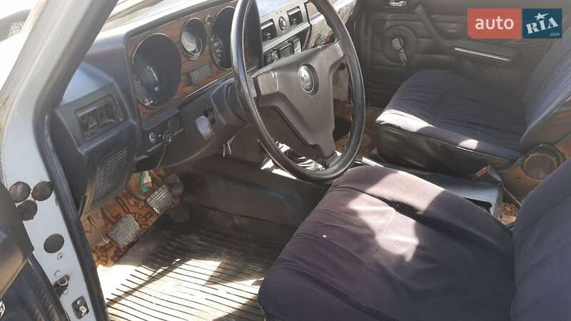 Седан ГАЗ 31029 Волга 1992 в Киеве