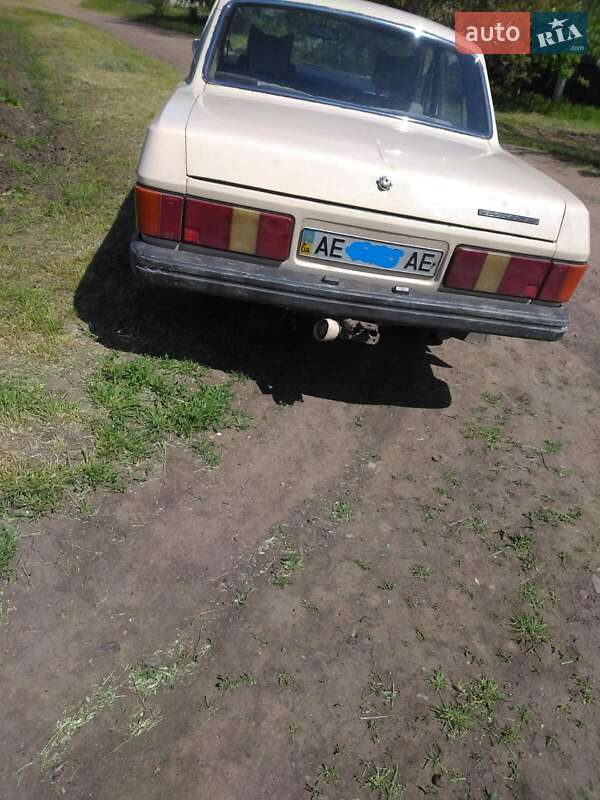 Седан ГАЗ 31029 Волга 1992 в П'ятихатках