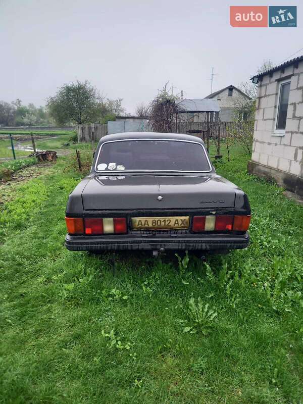 Седан ГАЗ 31029 Волга 1992 в Киеве