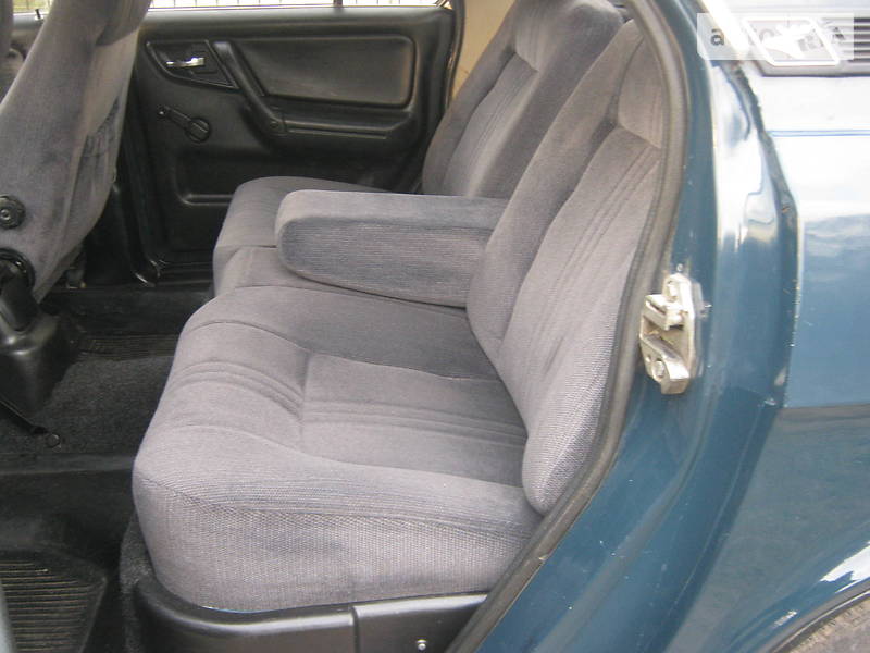 Седан ГАЗ 3110 Волга 1999 в Миргороді