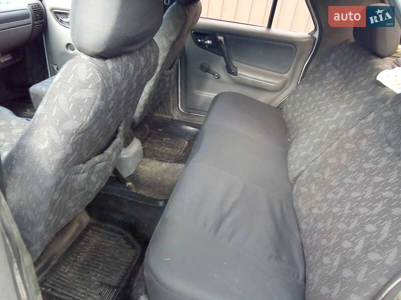 Седан ГАЗ 3110 Волга 2000 в Малине