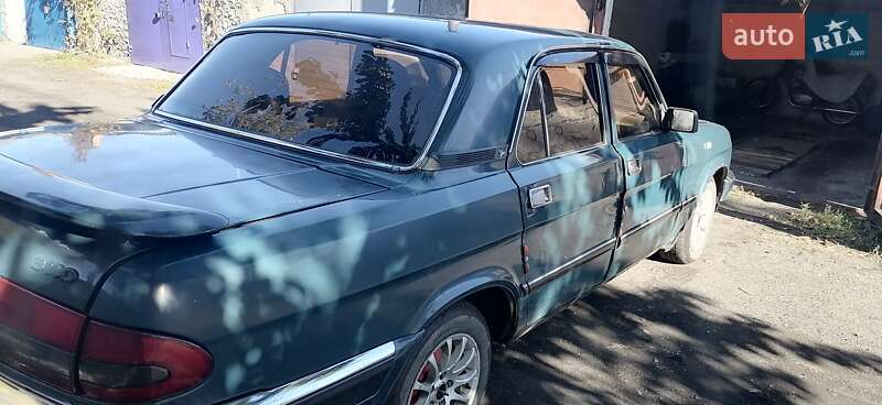 Седан ГАЗ 3110 Волга 2000 в Добропіллі