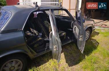 Седан ГАЗ 3110 Волга 2003 в Киеве