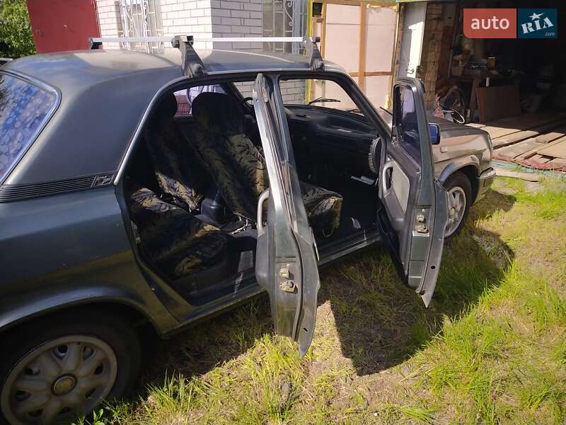 Седан ГАЗ 3110 Волга 2003 в Киеве