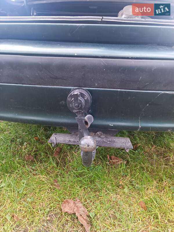 Седан ГАЗ 3110 Волга 2003 в Турійську