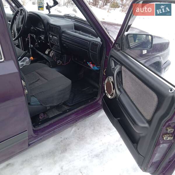 Седан ГАЗ 3110 Волга 2002 в Галичі