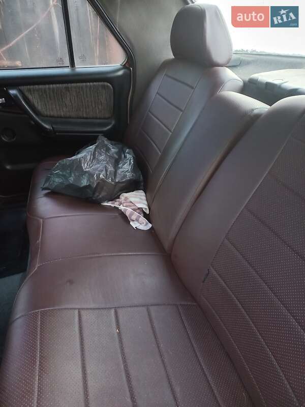 Седан ГАЗ 3110 Волга 2003 в Чернигове