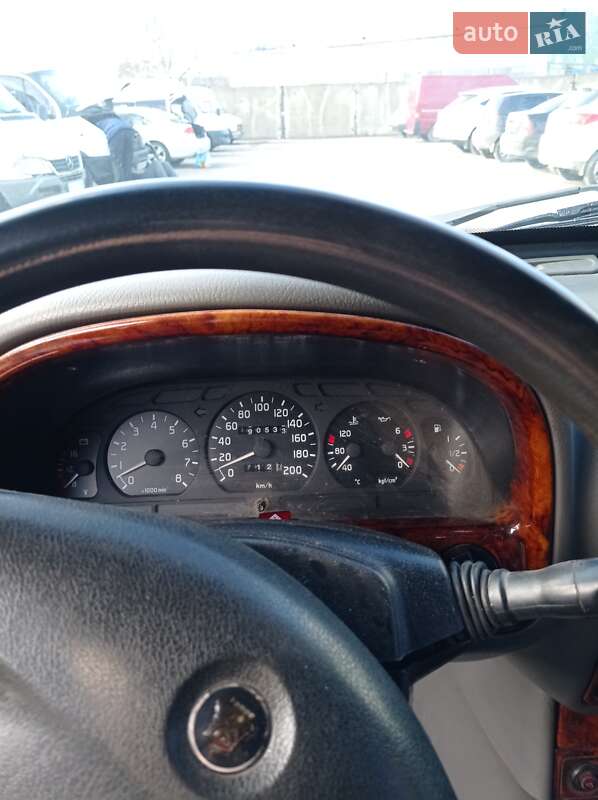 Седан ГАЗ 3110 Волга 2001 в Запорожье