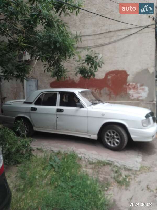 Седан ГАЗ 3110 Волга 2001 в Одессе