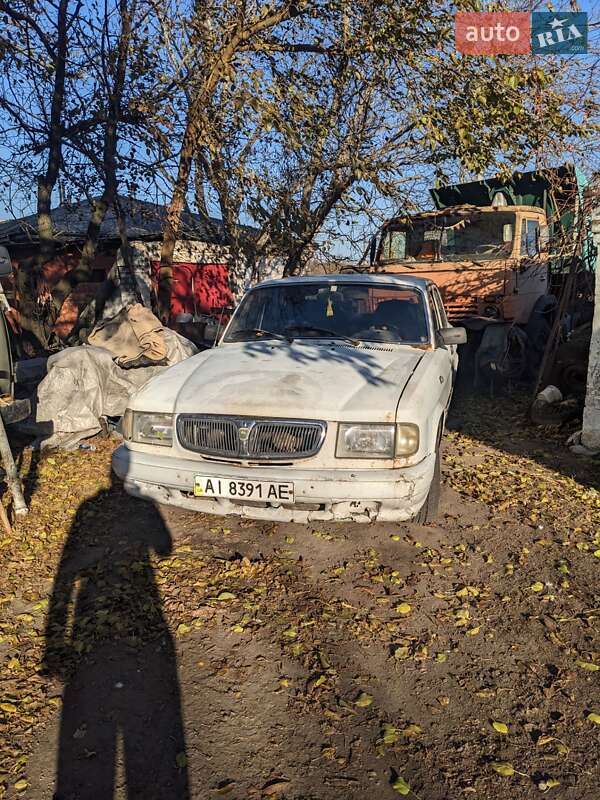 Седан ГАЗ 3110 Волга 2000 в 