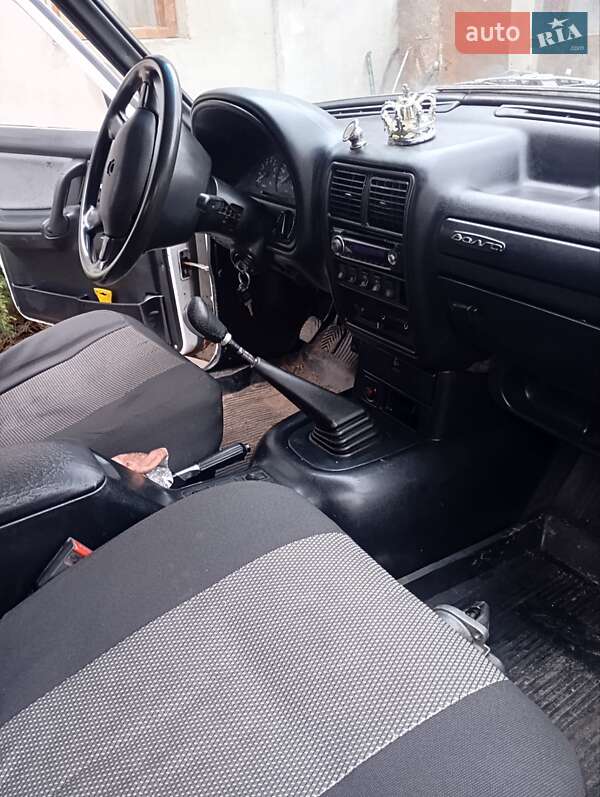 Седан ГАЗ 3110 Волга 1998 в Змиеве фото 2 Седан ГАЗ 3110 Волга 1998 в Змиеве