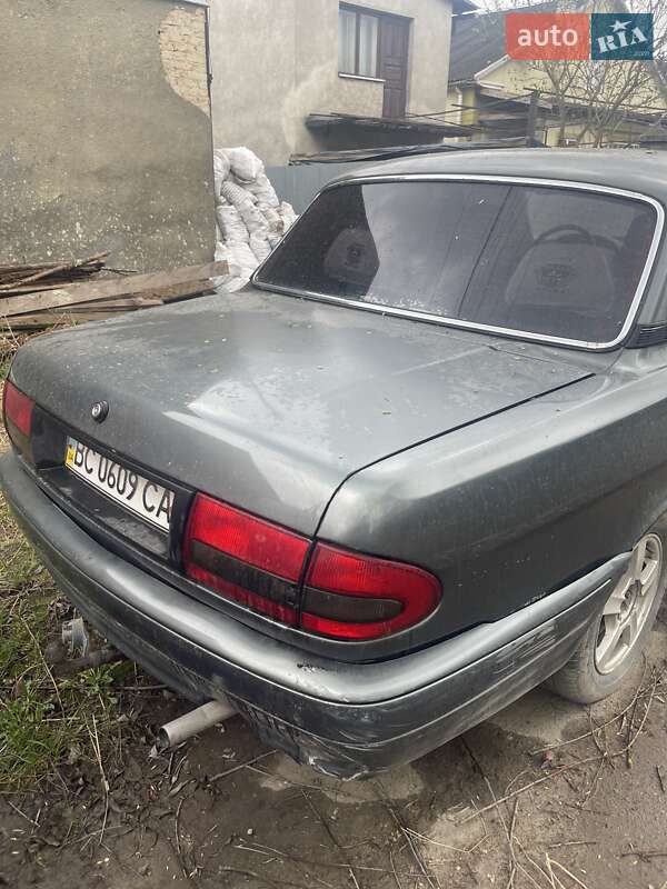 Седан ГАЗ 3110 Волга 2003 в 