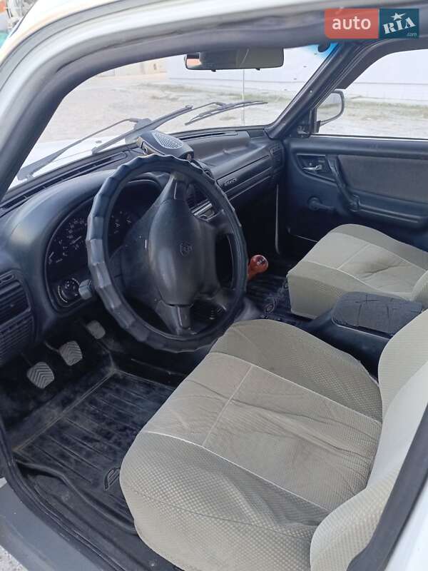 Седан ГАЗ 3110 Волга 2000 в Тернополі