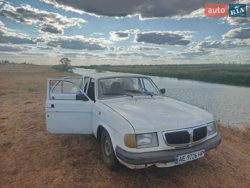 Седан ГАЗ 3110 Волга 1999 в 