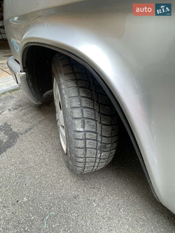 Седан ГАЗ 3110 Волга 2003 в Киеве фото 21 Седан ГАЗ 3110 Волга 2003 в Киеве