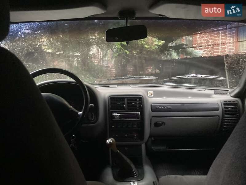 Седан ГАЗ 3110 Волга 2000 в Тернополе