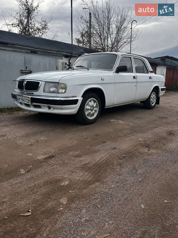 Седан ГАЗ 3110 Волга 2002 в Коростене