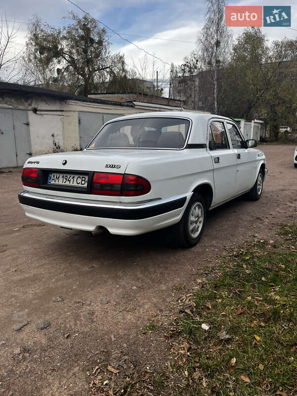 Седан ГАЗ 3110 Волга 2002 в Коростене
