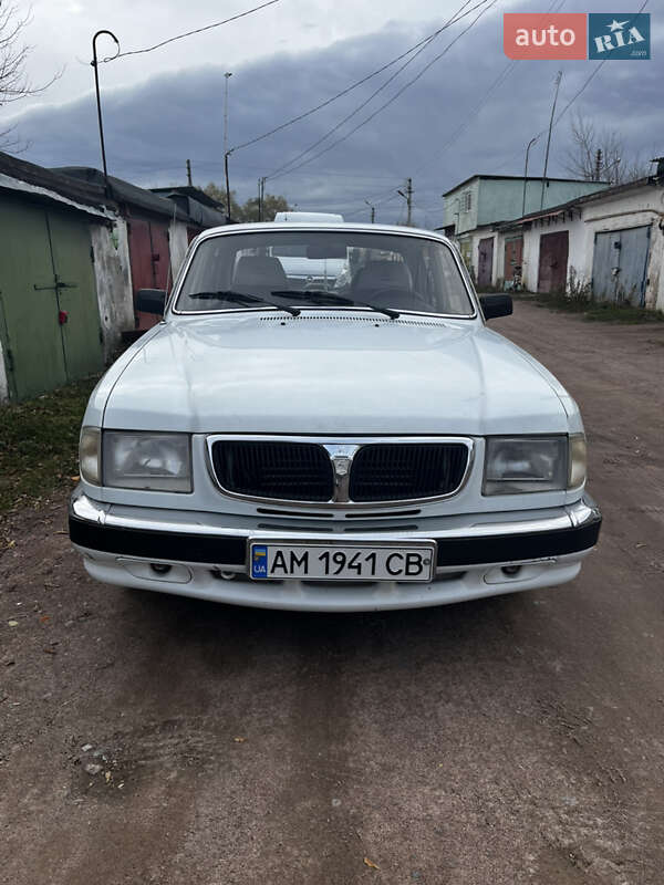 Седан ГАЗ 3110 Волга 2002 в Коростене