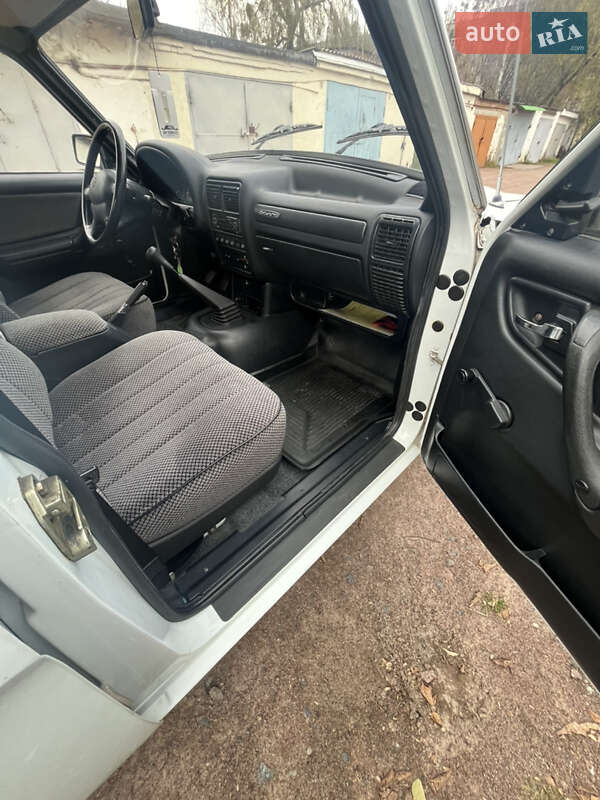 Седан ГАЗ 3110 Волга 2002 в Коростене