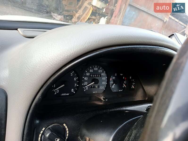 Седан ГАЗ 3110 Волга 2000 в Кривом Роге