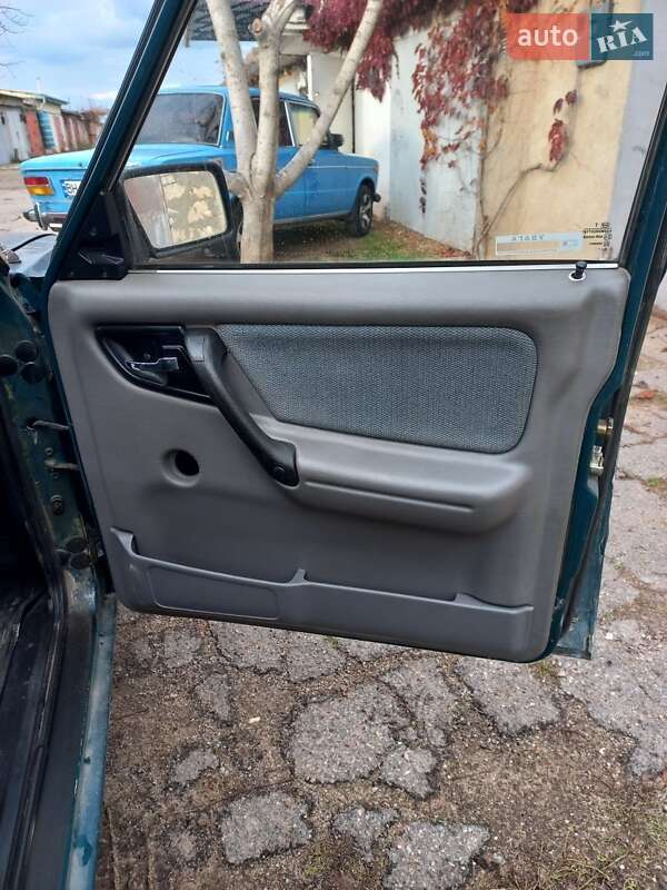 Седан ГАЗ 3110 Волга 1999 в Теплодаре