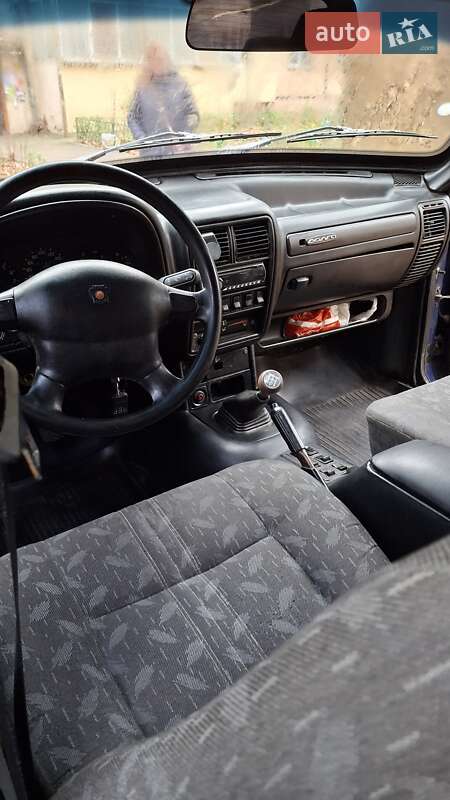 Седан ГАЗ 3110 Волга 2000 в Одессе