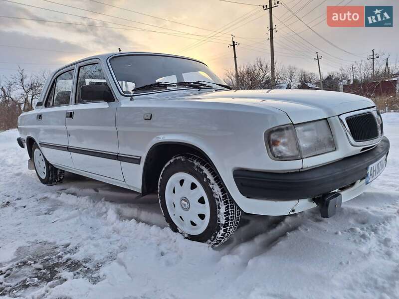 Седан ГАЗ 3110 Волга 2000 в Ізюмі