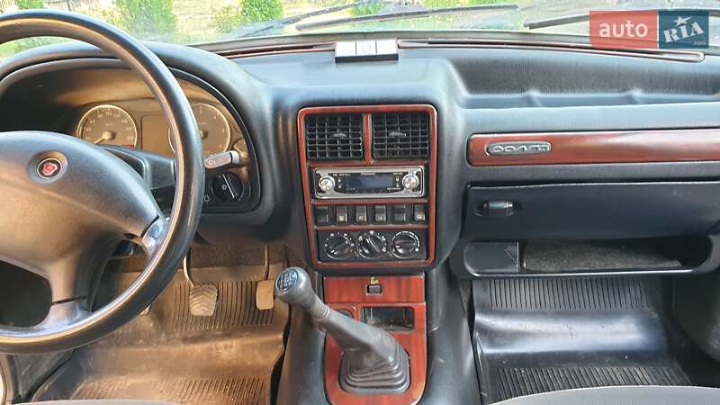 Седан ГАЗ 31105 Волга 2007 в Харькове