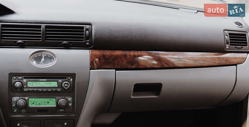 Седан ГАЗ 31105 Волга 2007 в Охтирці