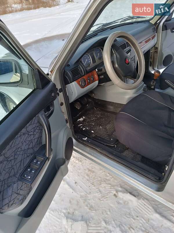Седан ГАЗ 31105 Волга 2008 в Славуті фото 12 Седан ГАЗ 31105 Волга 2008 в Славуті