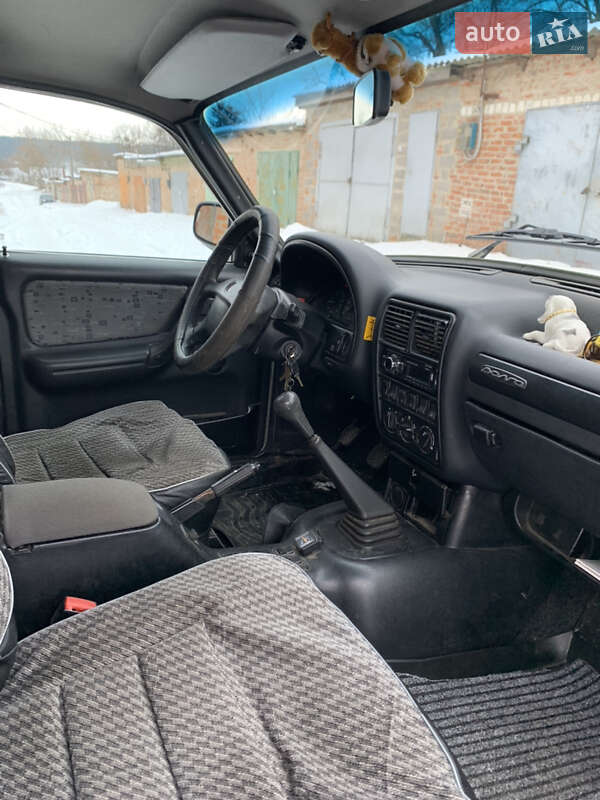 Седан ГАЗ 31105 Волга 2007 в Киеве